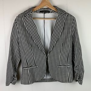 Amanda + Chelsea Blazer